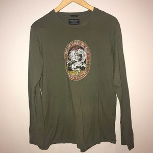 3/$30 American Eagle Outfitters Soft Graphic Shirt